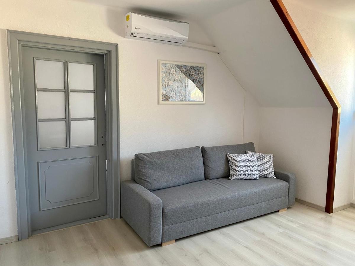 Pacsirta Apartman Grand Eger Exterior foto