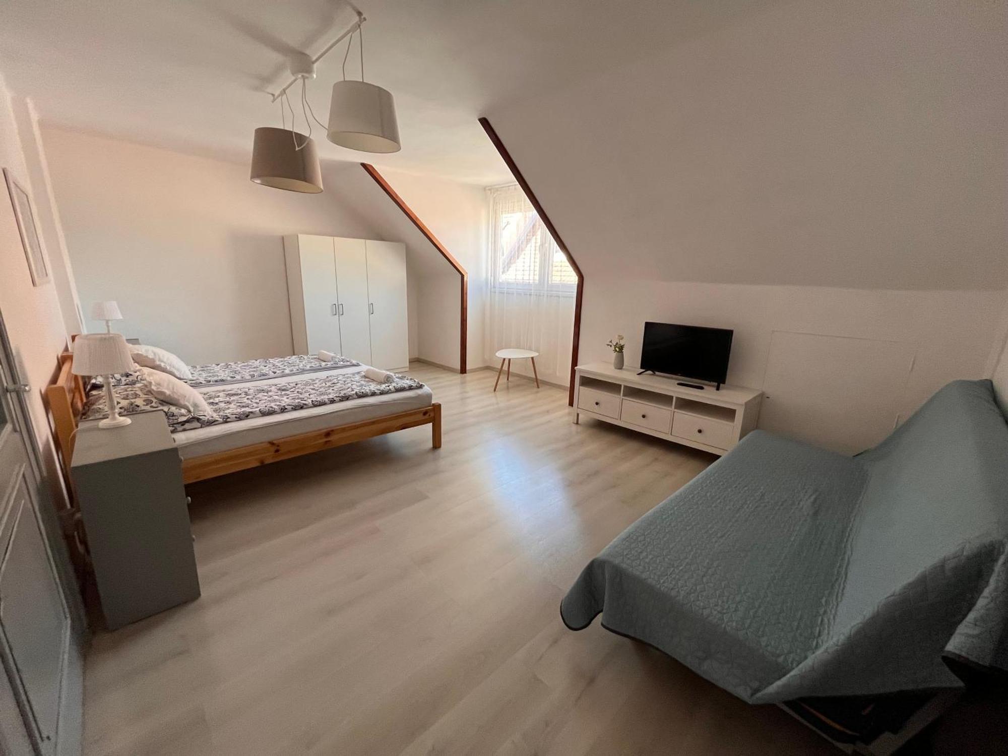 Pacsirta Apartman Grand Eger Exterior foto